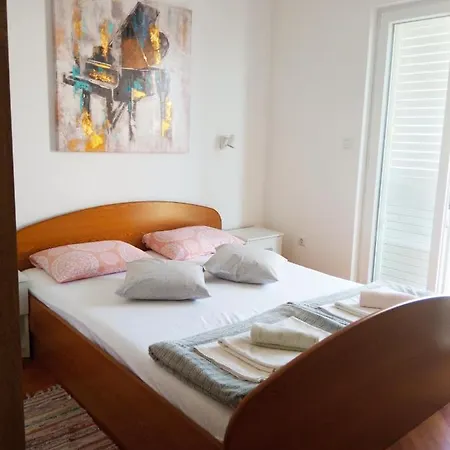 Kod Irene 3* Gradac (Split-Dalmatia)