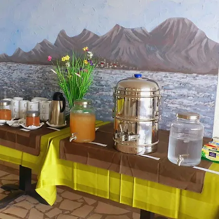 Kod Irene Alojamento de Acomodação e Pequeno-almoço Gradac (Split-Dalmatia)