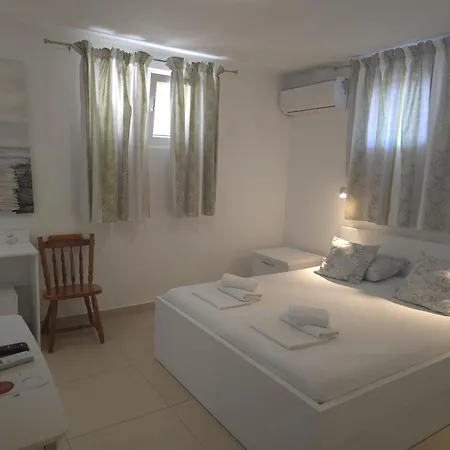 Bed & Breakfast Kod Irene Gradac (Split-Dalmatia)
